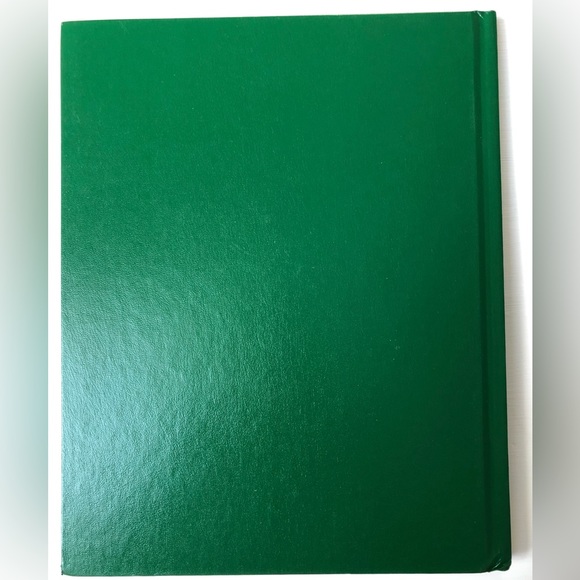 Gardening Essentials Hardcover Book - Picture 16 of 16